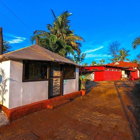 Whispering Woods Resort Lonavala Exterior foto