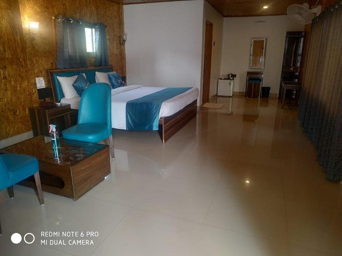 Whispering Woods Resort Lonavala Exterior foto