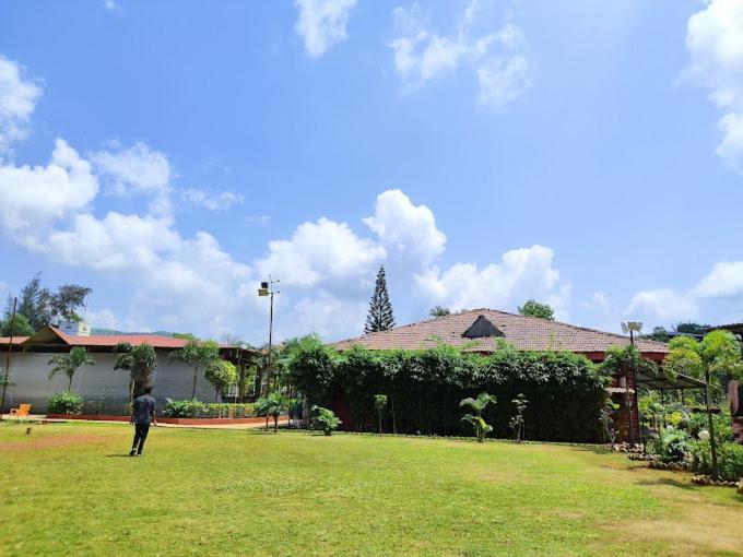 Whispering Woods Resort Lonavala Exterior foto
