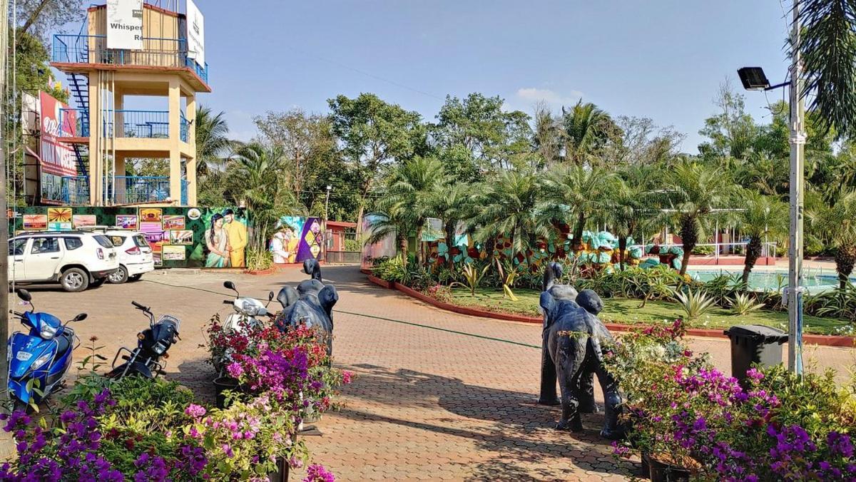 Whispering Woods Resort Lonavala Exterior foto
